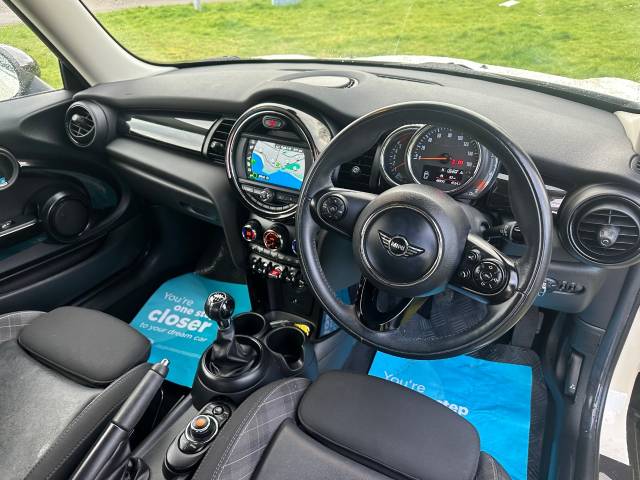 2018 Mini Hatchback 1.5 Cooper D II 3dr