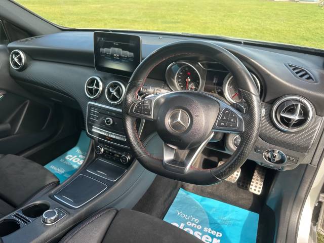 2017 Mercedes-Benz A Class 2.1 A200d AMG Line 5dr Auto