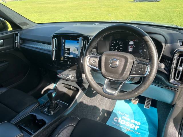 2020 Volvo XC40 1.5 T3 [163] R DESIGN 5dr