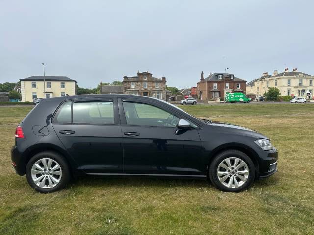 2017 Volkswagen Golf 1.6 TDI SE 5dr