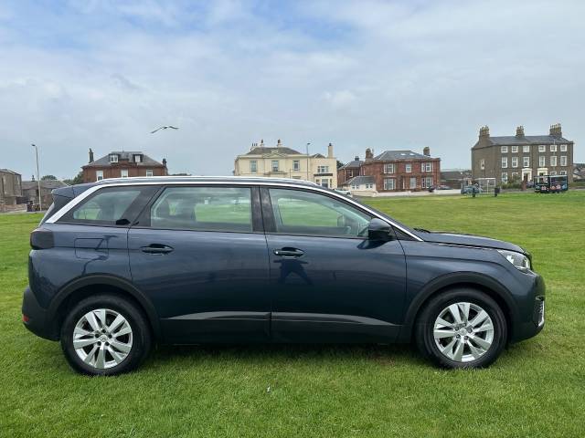 2019 Peugeot 5008 1.5 BlueHDi Active 5dr