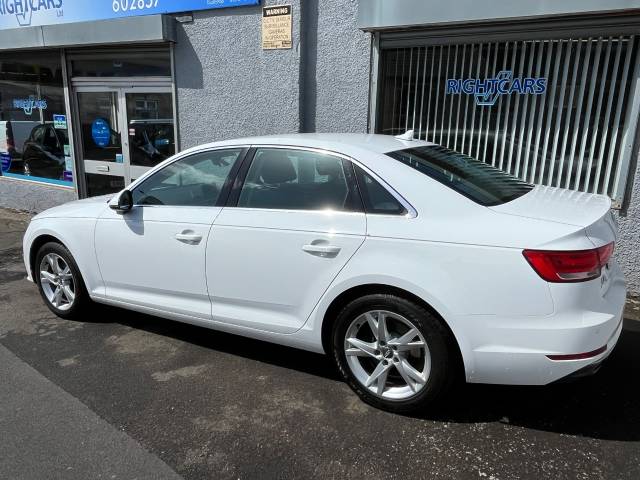 2016 Audi A4 1.4T FSI Sport 4dr