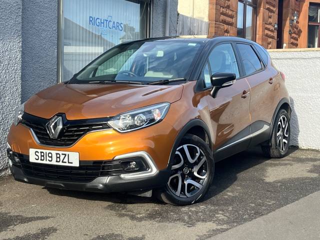 Renault Captur 1.3 TCE 130 Iconic 5dr Hatchback Petrol Orange/black
