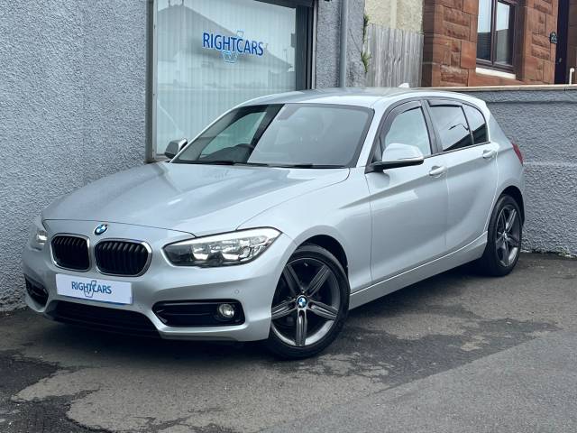BMW 1 Series 118i [1.5] Sport 5dr [Nav/Servotronic] Hatchback Petrol Silver