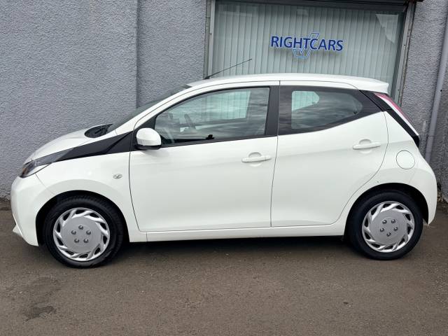2018 Toyota Aygo 1.0 VVT-i X-Play 5dr